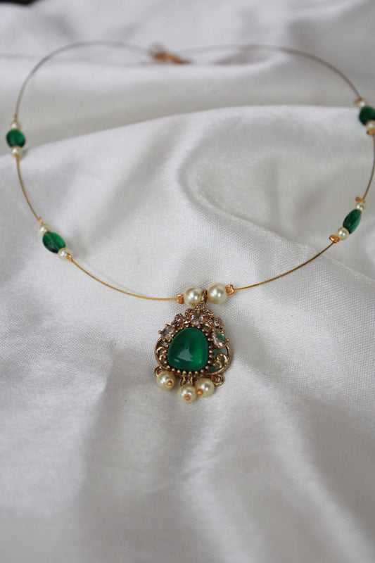 Oval Green Stone Invisible Chain | IC09 | Tangamala