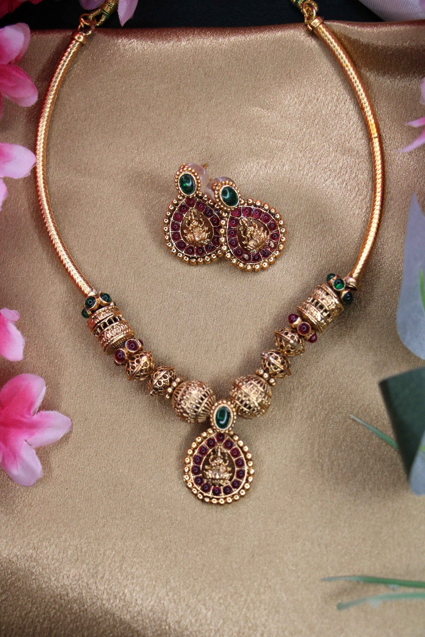 Golden Lakshmi Hasli | Traditional Choker with Stones | Tangamala