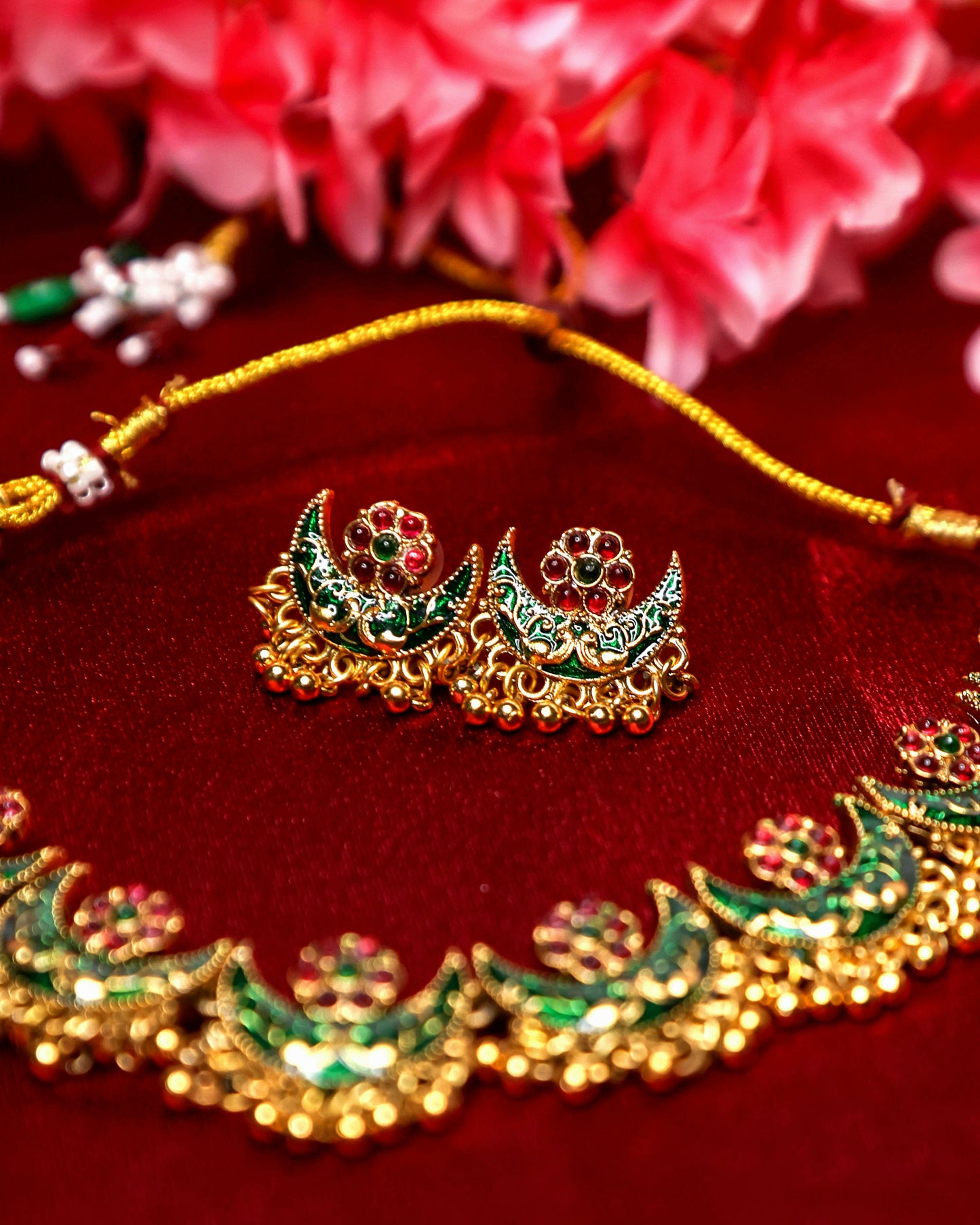 Chandrakor Pearl Maharashtrain Necklace (NK25) | Tangamala