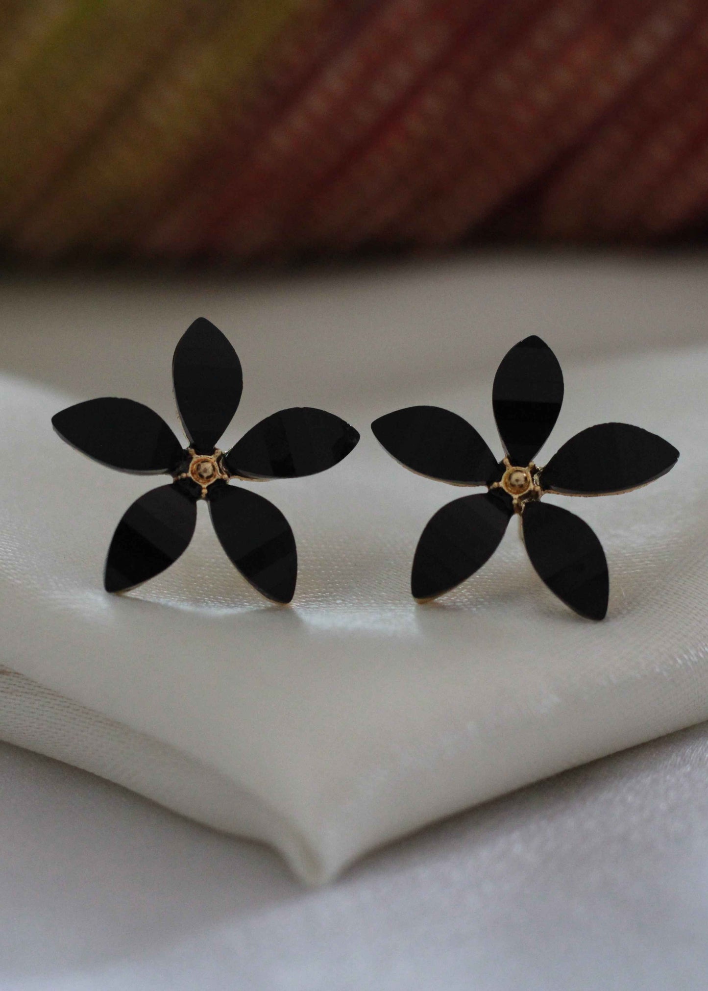 Korean Petal Glass Stud Earrings | FC17 | Tangamala