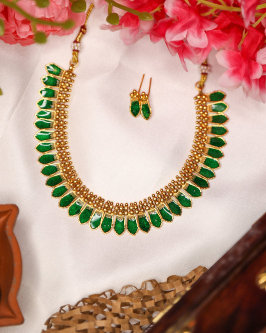 Kerala Traditional Palakka choker with earrings