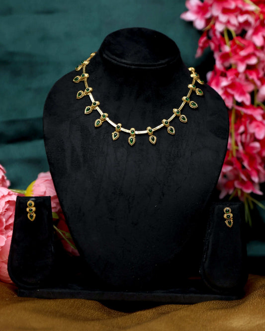 (TMCK008) Choker Stone with Earings - Tangamala Jewellery