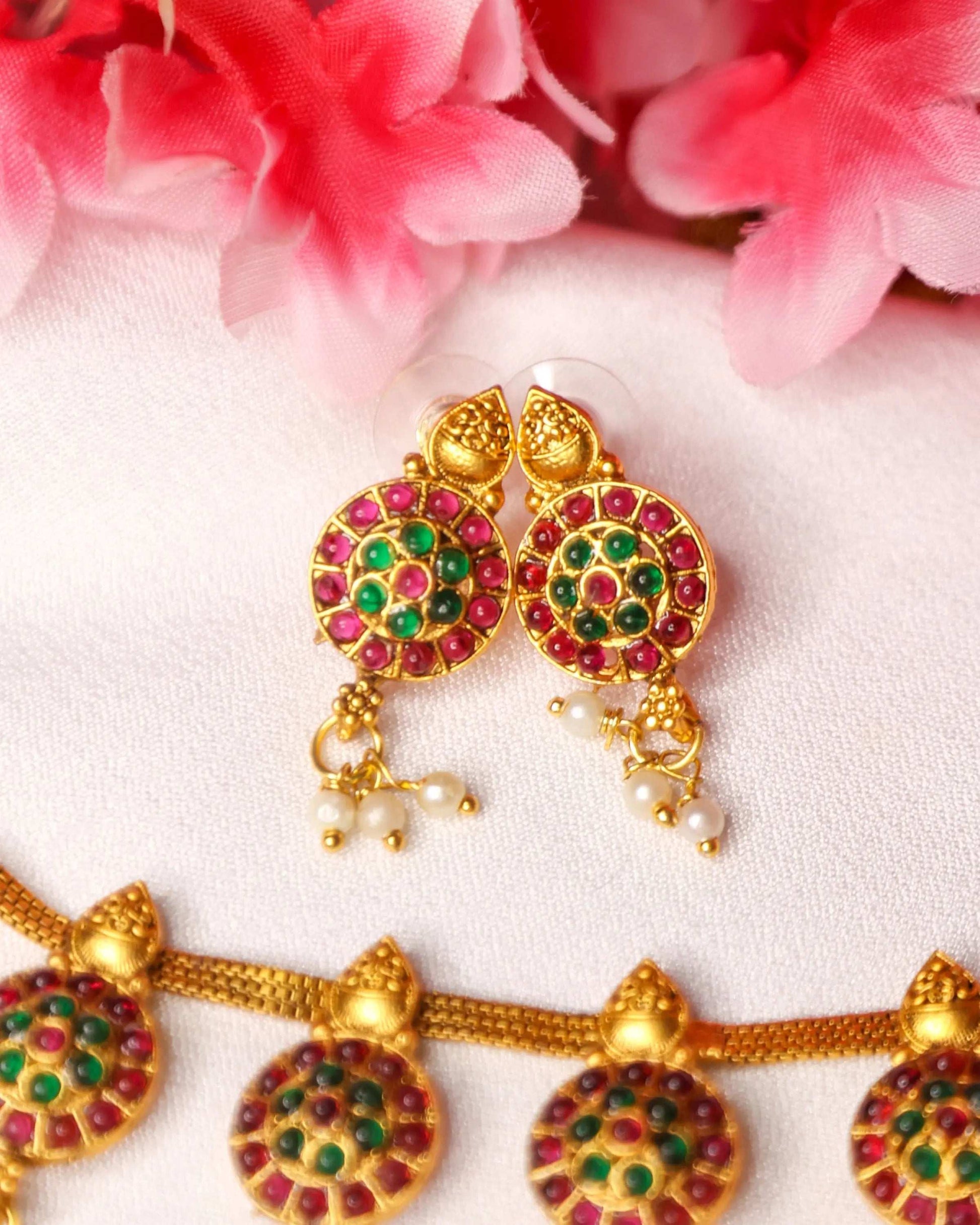 (TMCK009) Choker with hanging Pearl beads - Tangamala Jewellery
