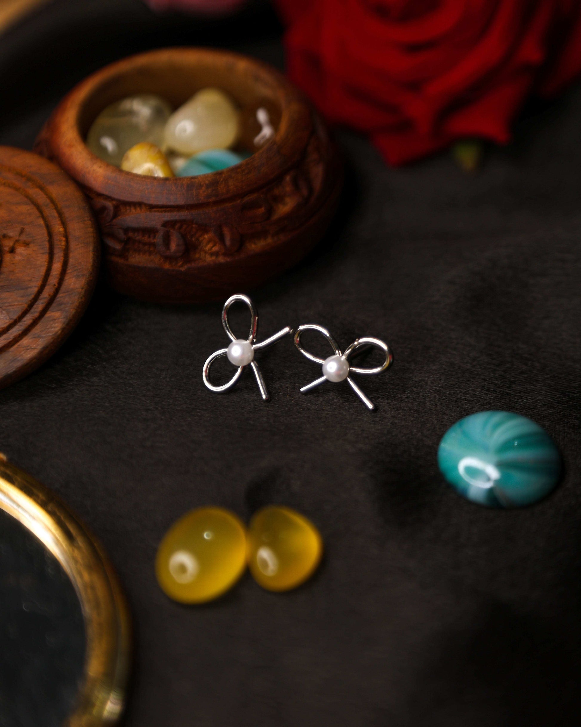 (TMFC006) Korean Ribbon Studs - Tangamala Jewellery