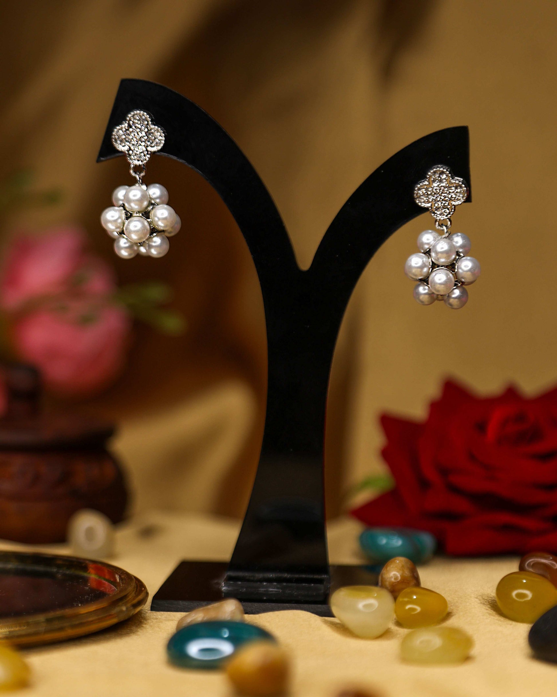 (TMFC007) Hanging Grape - Tangamala Jewellery
